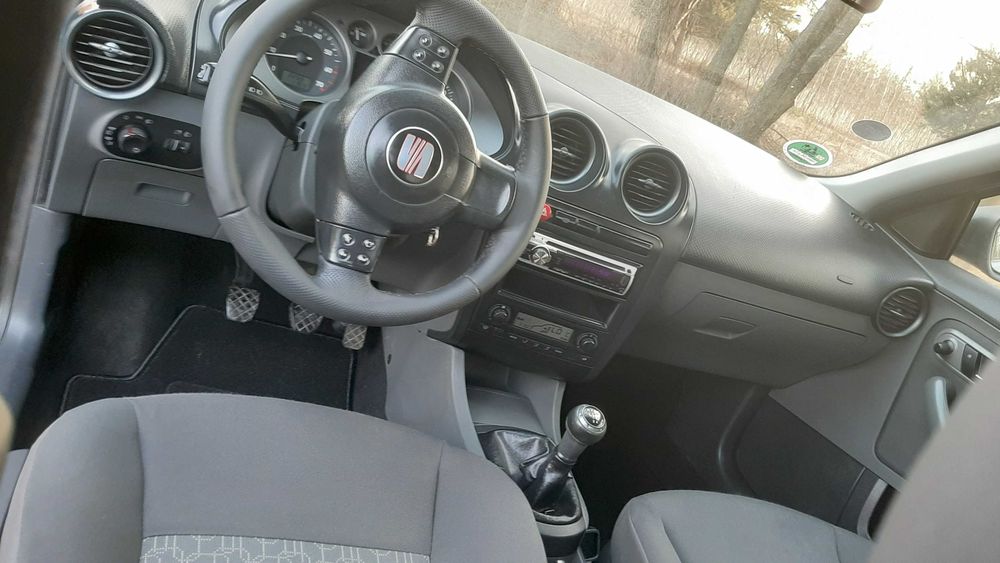 Sprzedam Seata Ibize  1,4 Mpi
