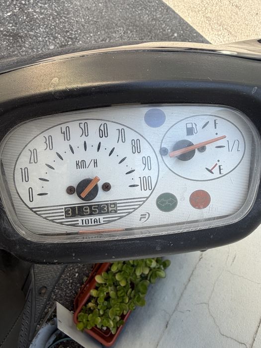 Scooter yamanha neos