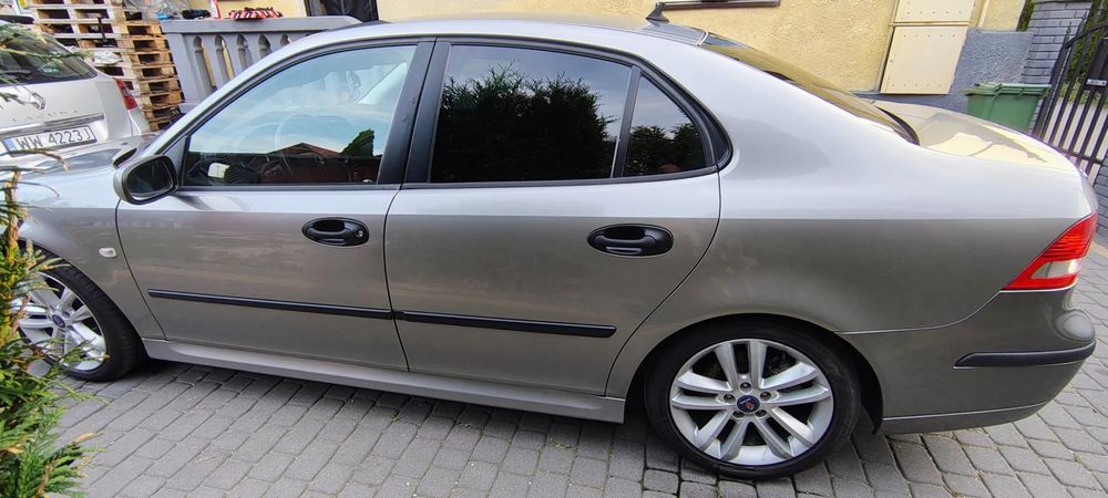 Saab 9-3 Sprzedam Saaba 93 , 2.0T automat 174KM w dobrym stanie