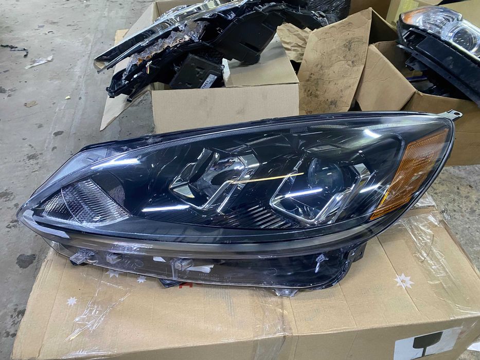 Фара Ford Escape 2020–2023 LED ліва LJ6B-13W030-AH Оригінал USA