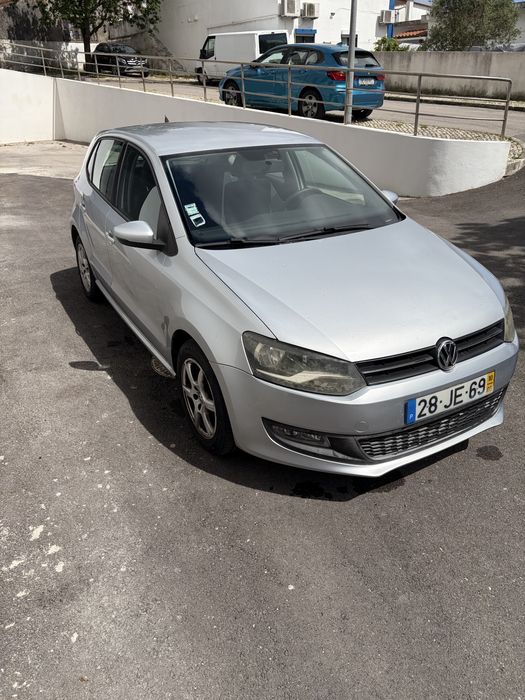 VW Polo 1.2 Comfortline 2010 | 140.000 km | Económico e Fiável