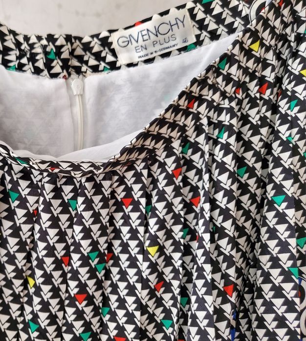 Спідниця GIVENCHY оригінал жіноча  р.48,50