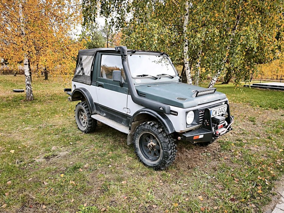 Suzuki Samurai, 1.6 benzyna wspomaganie, Łódź, dwa komplety kół