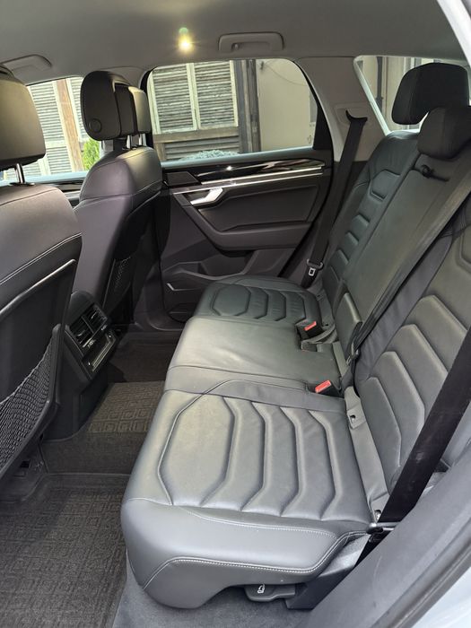 Продам Volkswagen Touareg III