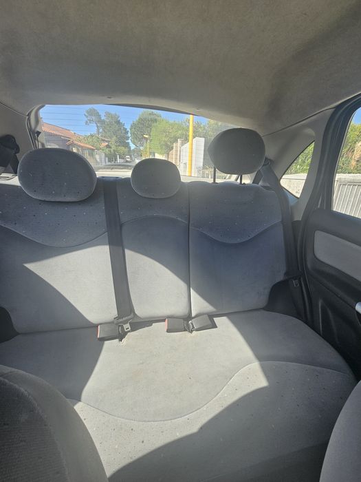Citroën C3 - ótimo primeiro carro