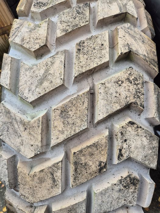 Opony 445/70r24  17.5r24