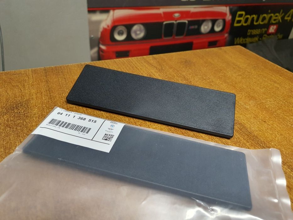 BMW E30 E28 E34 E36 Z1 M3 Zaślepka Osłona Radia Oryginał Nowa BMA