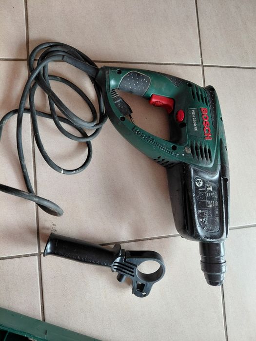 Bosch Martelo Perfurador PBH 2800 RE