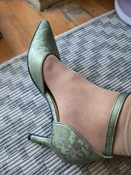 Eleganckie damskie czółenka, rozm 38, 24,5 cm