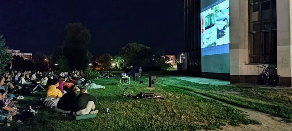 Проектор, екран, ноутбук, звук