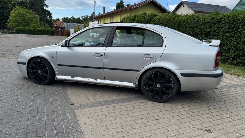 Skoda Octavia/ Audi a4b6