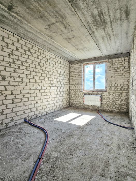 Продаётся большая 2 к.кв. ЖК Мира-3, 74 м².
