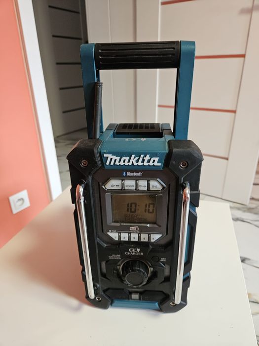 Radio budowlane makita dmr301