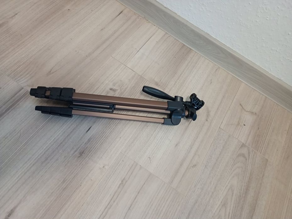 Stojak pod kamerę lub aparat RACAM  AM-17