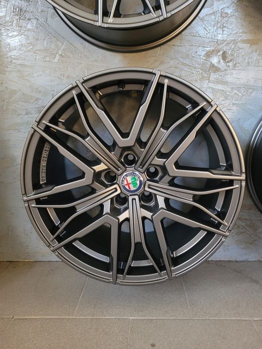 Felgi alu 5x110 19" Alfa Romeo Giulia J9,5/8,5 ET43/35