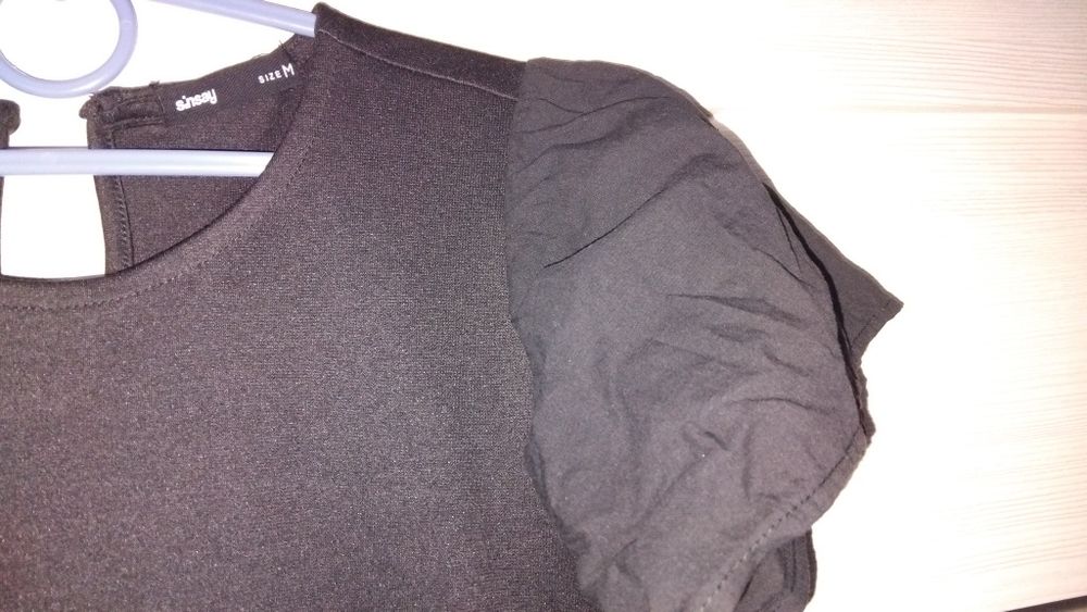 Сукні в розмірі м