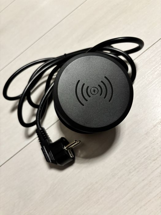 Ładowarka indukcykna nablatowa 220 V 13A
