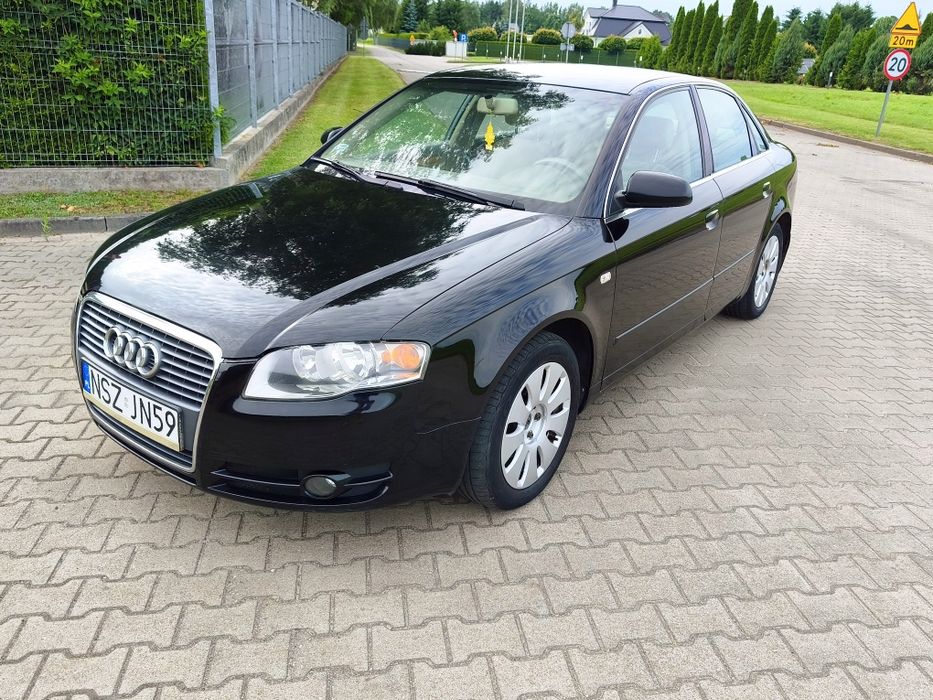 Audi a4b7 2.0 TDI 140km  Polski salon  2 kpl kół