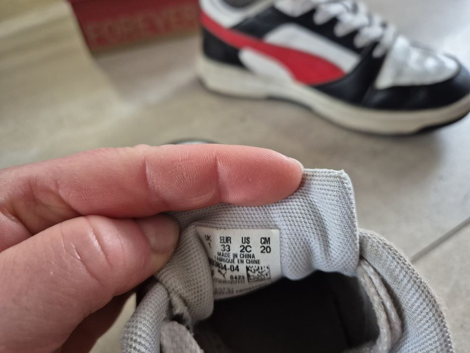 Buty Nike w rozmiarze 33