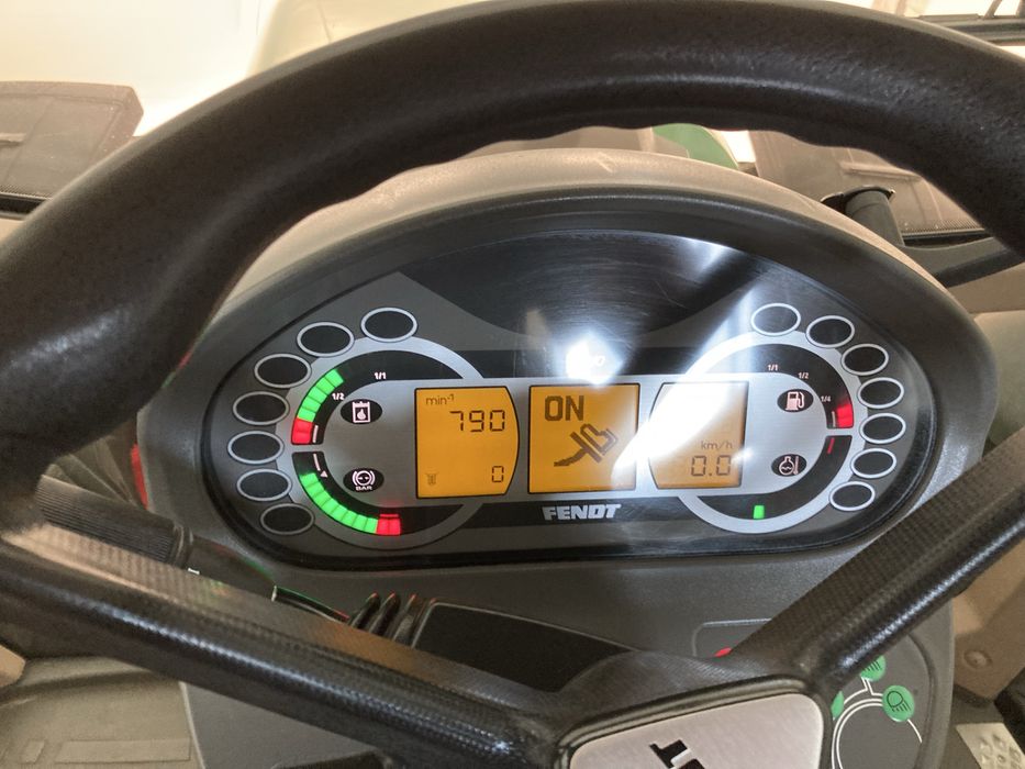 Fendt 714 Vario SCR TMS PROFI