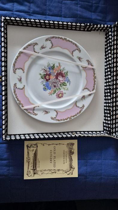 Conjunto de talheres dourados folheados a ouro + prato Limoges, novo