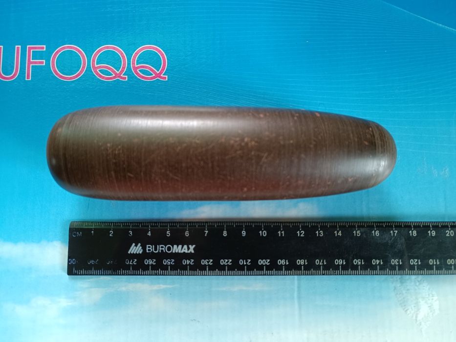 Масажний камінь для жінок