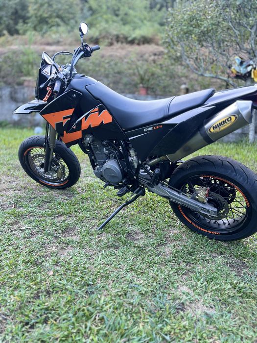 KTM 640 LC4 supermotard de livrete