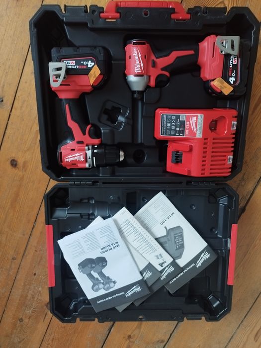 Zestaw Milwaukee M18 BLCPP2A-402C