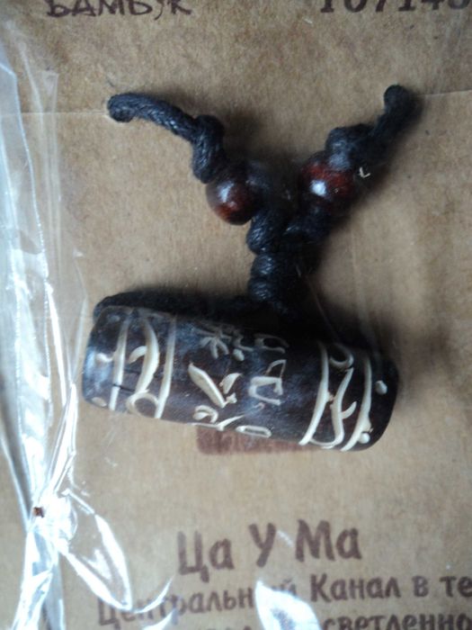 "Tybetańskie amulety" z kości byka Ręcznie robione. p/p 4-3 cm
