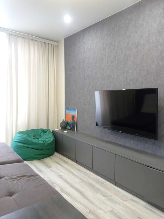 продам двокімнатну квартиру пр. Соборний (район вул. Кріпосна)