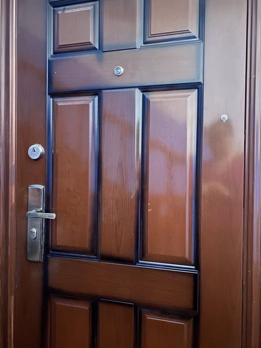 Продам 2 кім квартиру у центрі біля парку Вовка Андрія