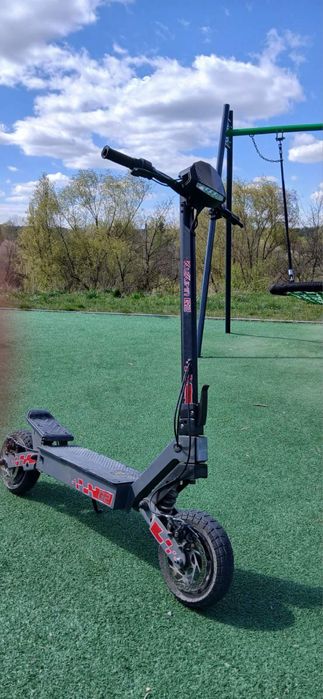 Електросамокат KUKIRIN