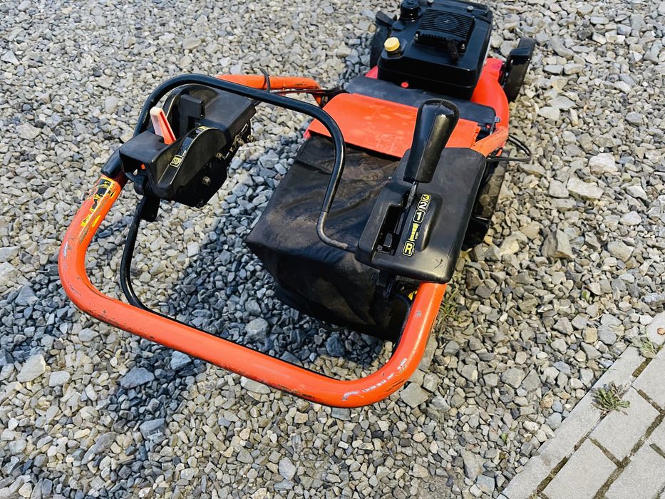 Kosiarka spalinowa Wolf Jardin ( Etesia )RT53 Kawasaki 6KM/ALU/wstec