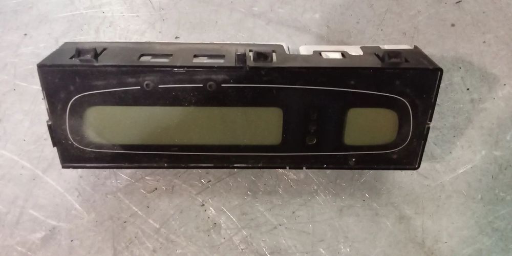 DISPLAY / ECRÃ RENAULT LAGUNA II 8200002604A