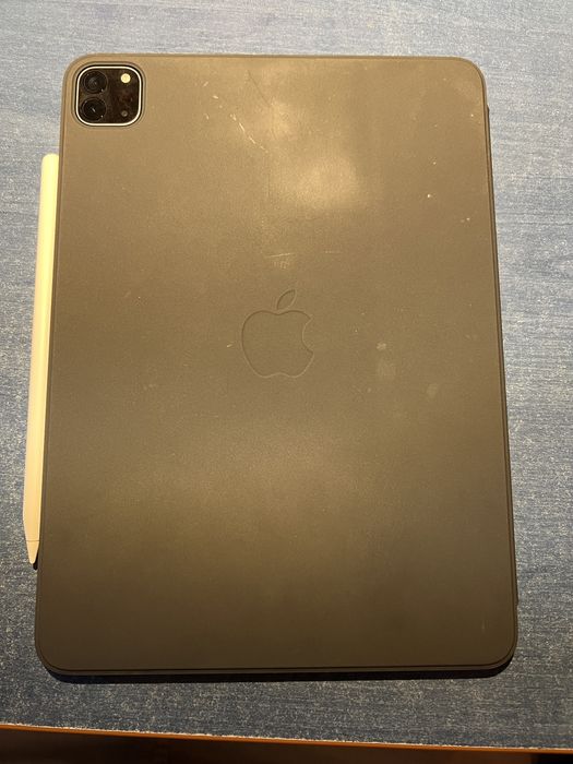 iPad Pro 11 Apple Smart Folio etui