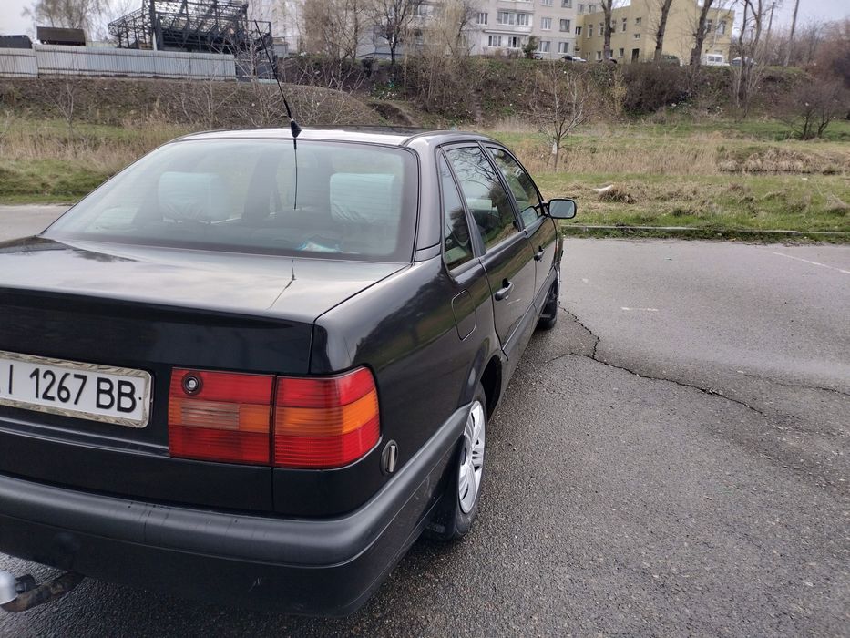 Продам свій Volkswagen Passat B4