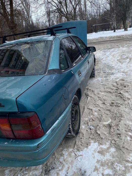 Продам Опель Вектора