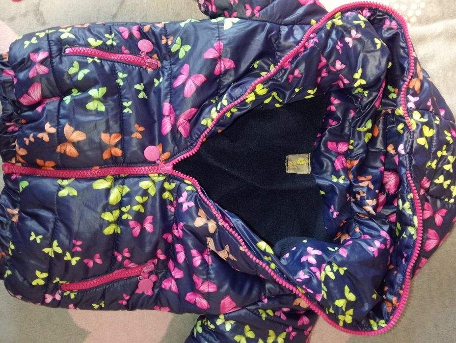 Курточка для дівчинки 3-4 роки