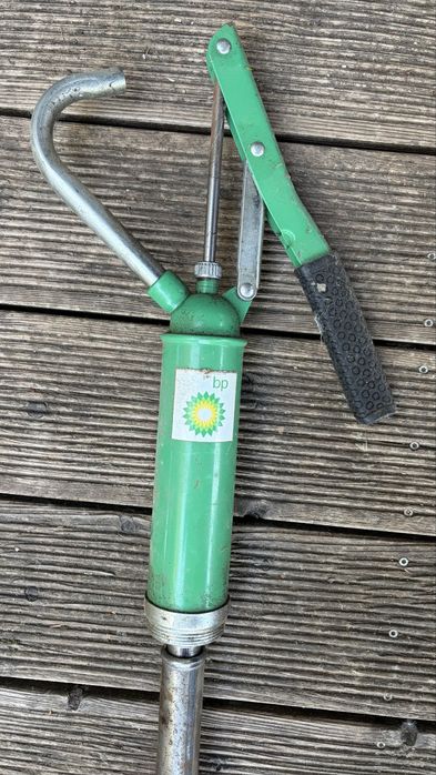 Pompka ręczna BP do oleju do beczki