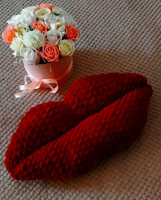 Подарунки коханим серцю