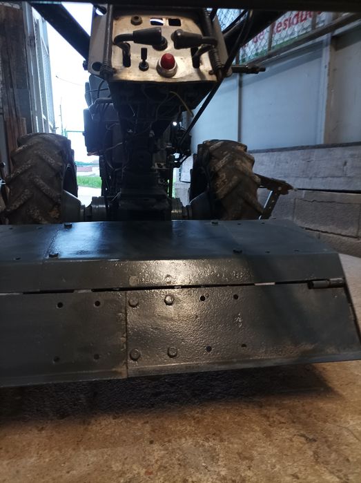 Motocultivador com frese