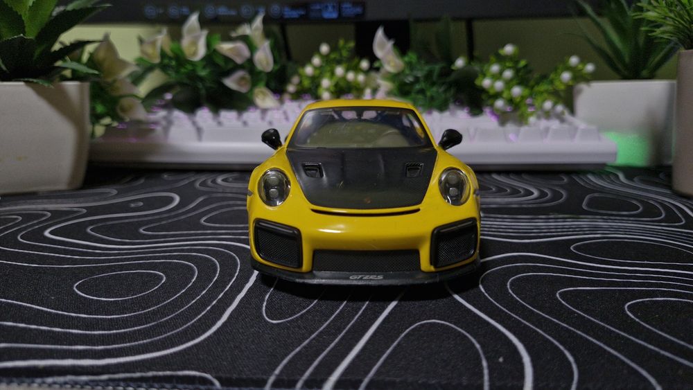 Машинка 1:24 металева