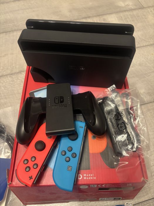 Nintendo swiitch Oled prawie nowe