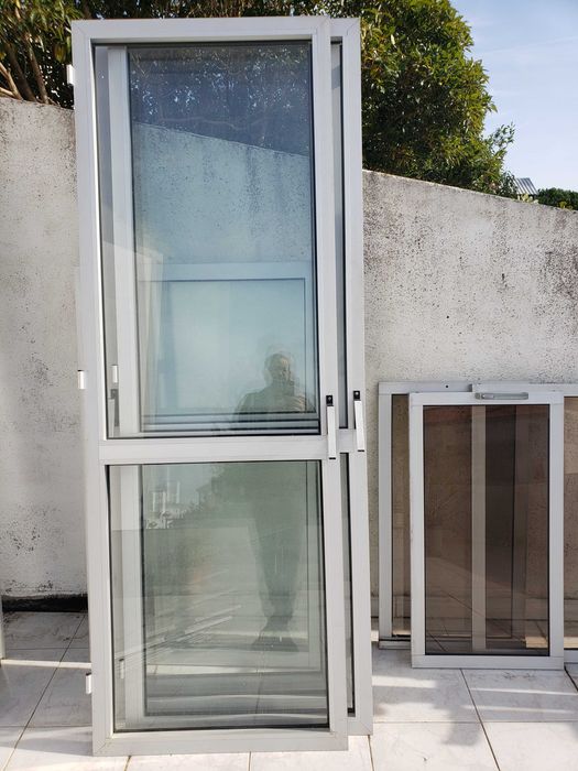 3 Portas + 2 janelas de alumínio simples [usadas]