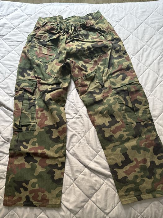 Bluza spodnie mundur moro