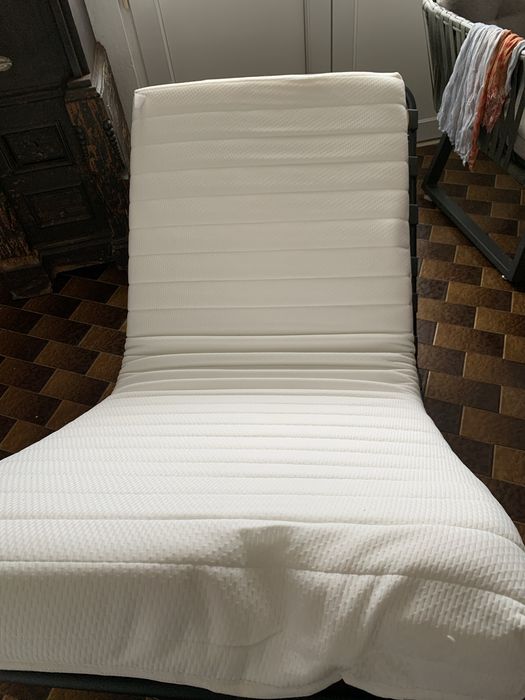 Divã dobrável com colchão