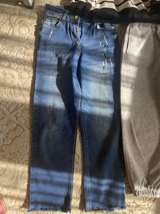 Реглан кофточка в полоску і джинси для дівчинки розмір 140