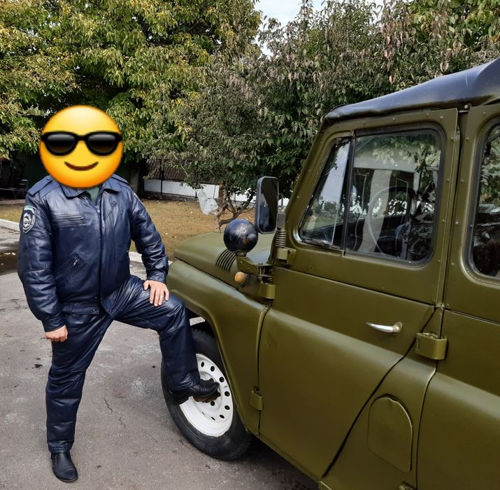 мотокомбінезон з натуральноі шкіри