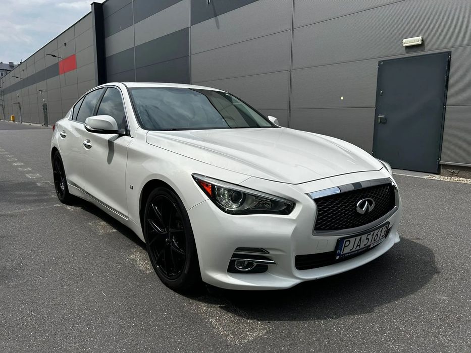 Infiniti Q50 3.7 V6 wolnossące, biała perła, super stan