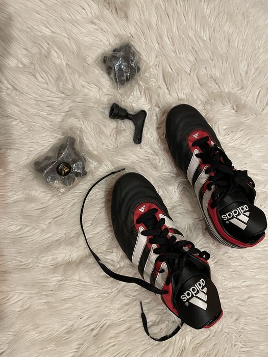 Korki Adidas r. 39 1/3